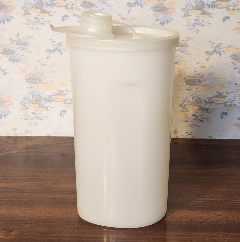 Vintage Tupperware Sweet Saver Condiment Dispenser #640-4